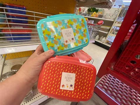 target lunch boxes in store